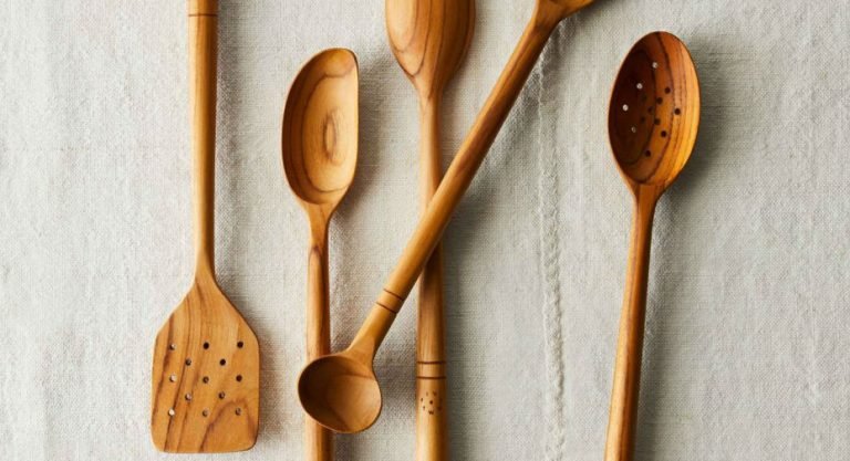 Bamboo Vs. Stainless Steel Utensils: What You Should Know